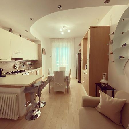 ラ・スペツィアLa Casa Di Milaアパートメント エクステリア 写真